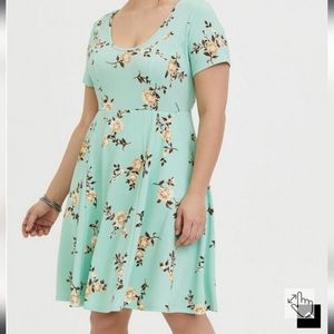 NWT Mint floral skater dress
